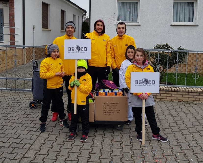 Dietzenbacher Faschingsumzug: trotz Kälte ein voller Erfolg