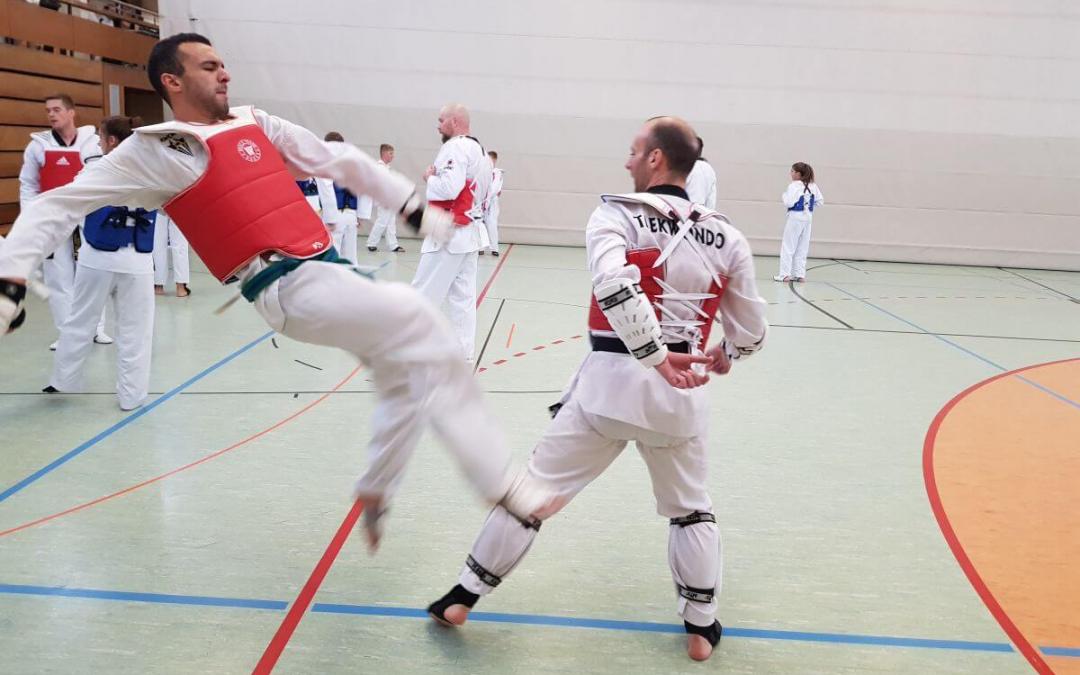 Fortbildung in Kampf und Selbstverteidiung: Kinder-und Jugendlehrgang