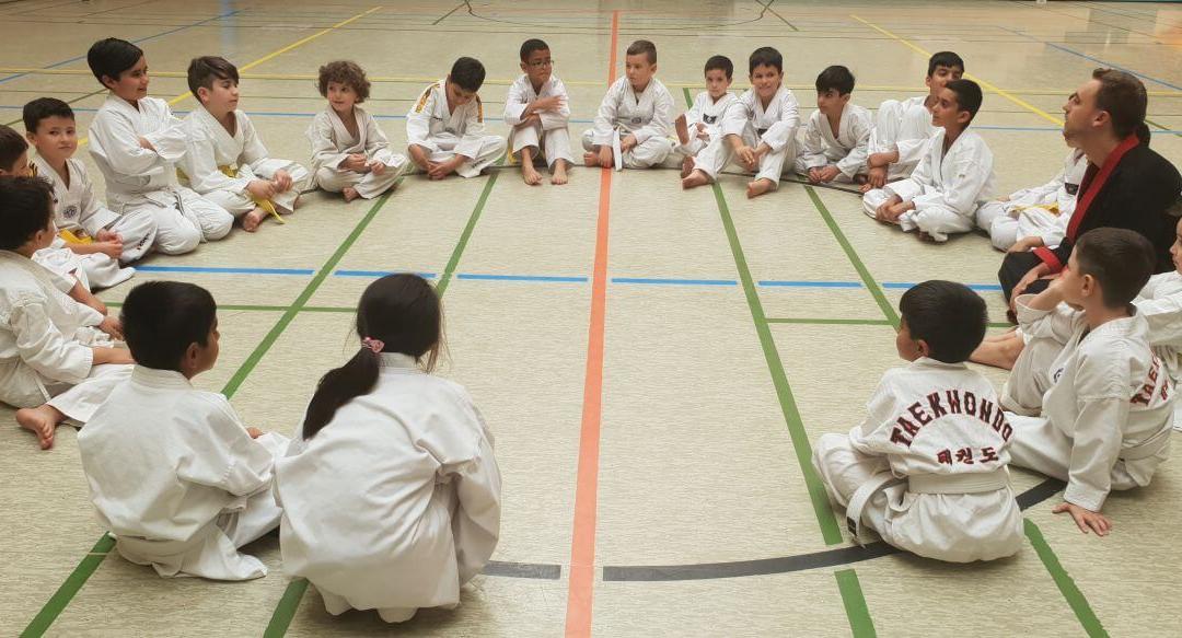 Kampfsport für Kinder, Junged und Erwachsene beim Breitensportlehrgang in Dietzenbach